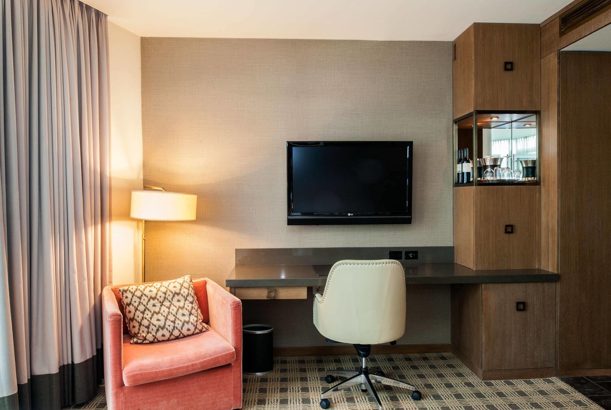 Loden Vancouver Ngoại thất bức ảnh
